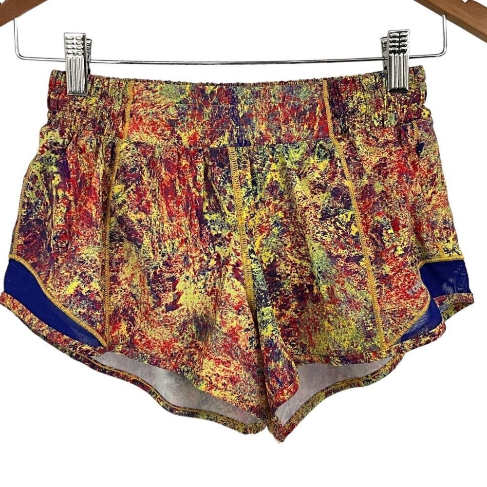 Lululemon Hotty Hot Shorts Woodland Sprint Yellow Multi Pigment Blue Size 4